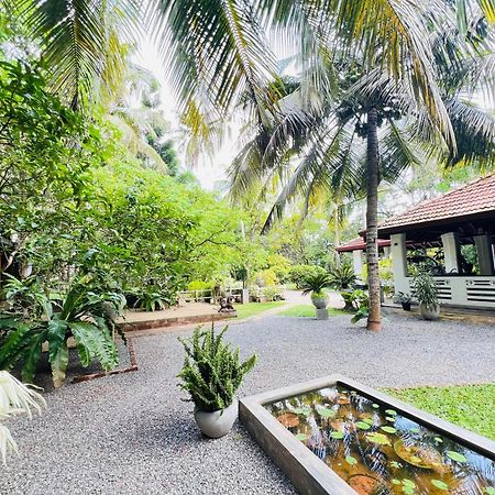 Krishan Villa Negombo Exterior photo